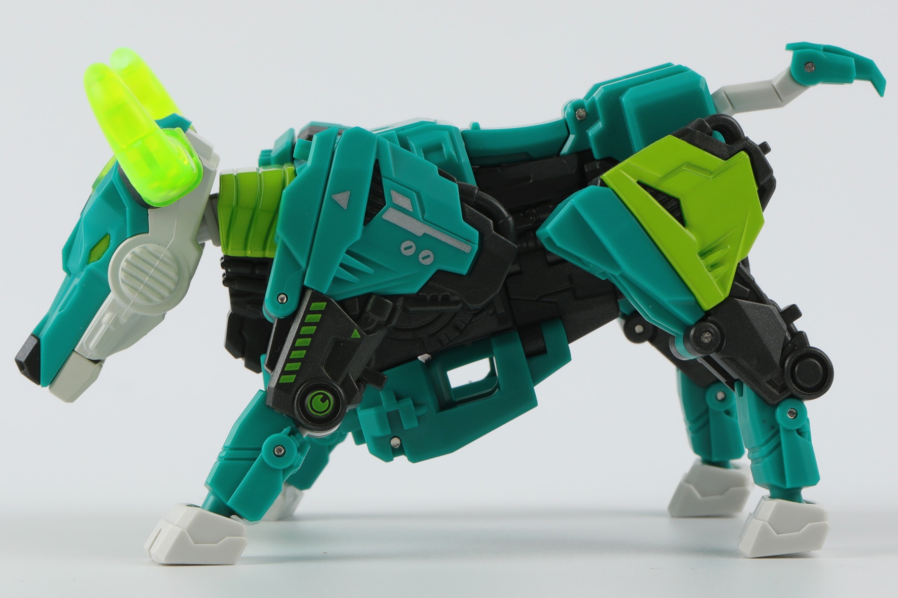 52TOYS BeastBOX BB-27 TOXICHORN (トクシック・ホーン)