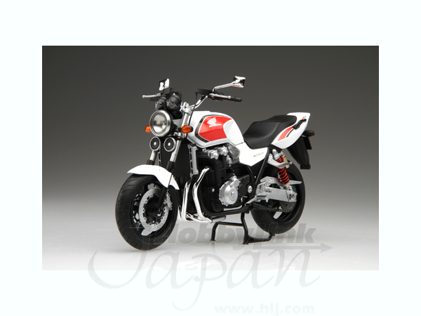 1/12 ホンダ CB1300 スーパーフォア 2010