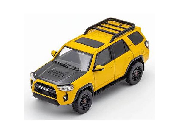 1/64 トヨタ 4 Runner TRD Pro 2022 (LHD) イエロー