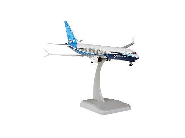 1/200 B737 MAX 8 ボーイング ハウスカラー 2019 ランディングギア・スタンド付属